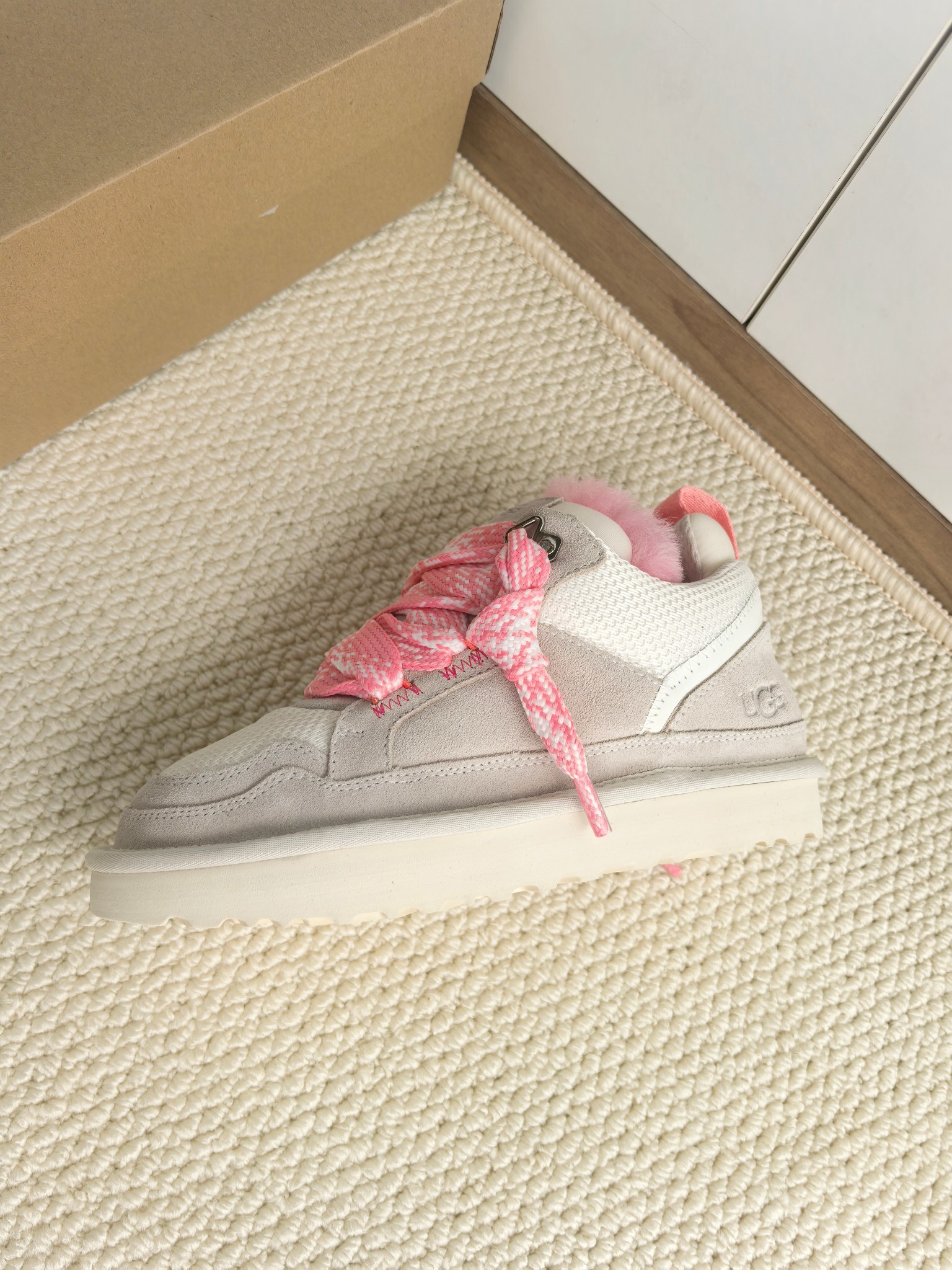 76$ Top Quality UGG Leather Wool Size 35-44 949430 UG284 gallery