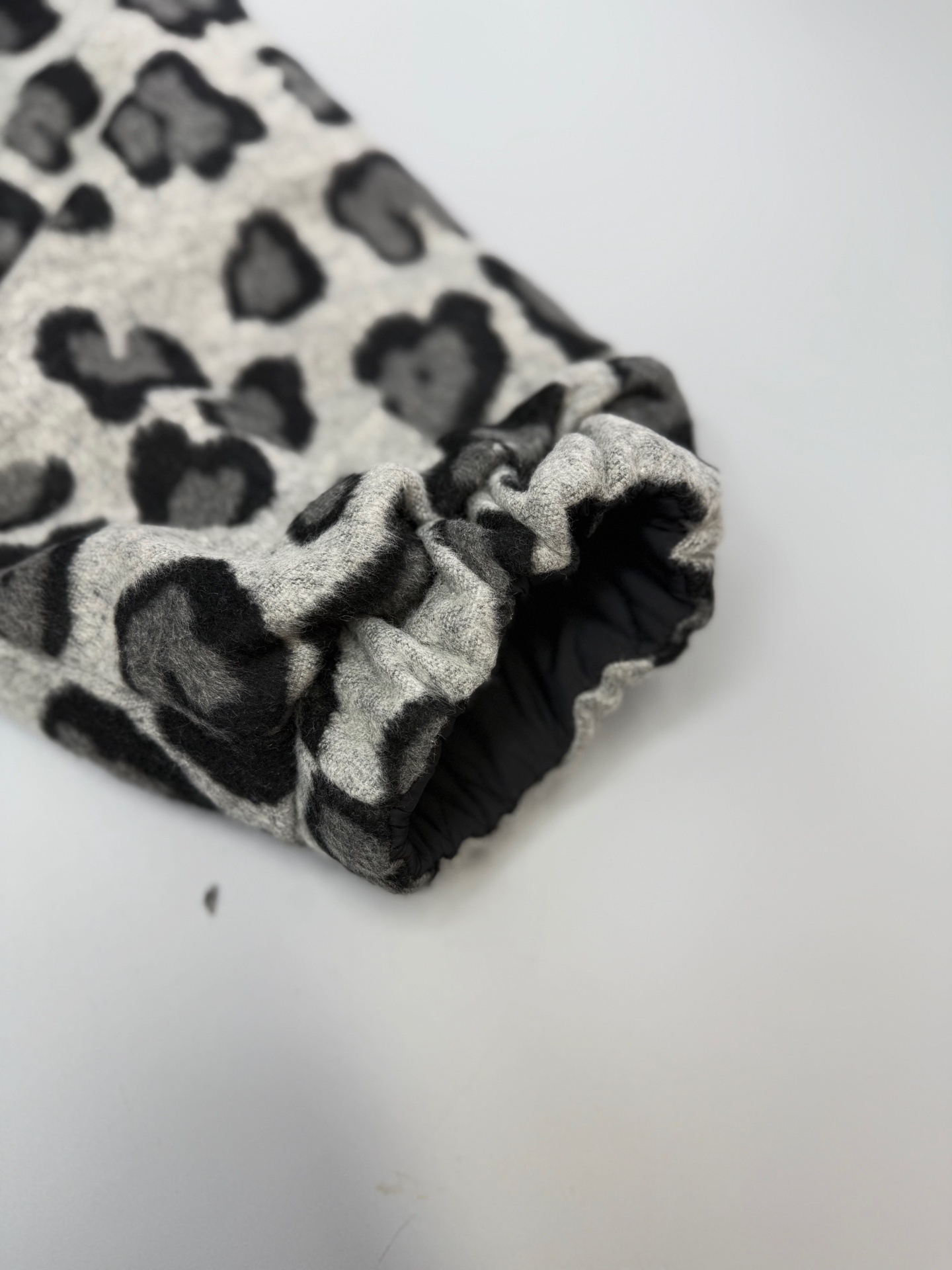 77$ Stussy Jacket Size M-XL 147460 LNF624 gallery