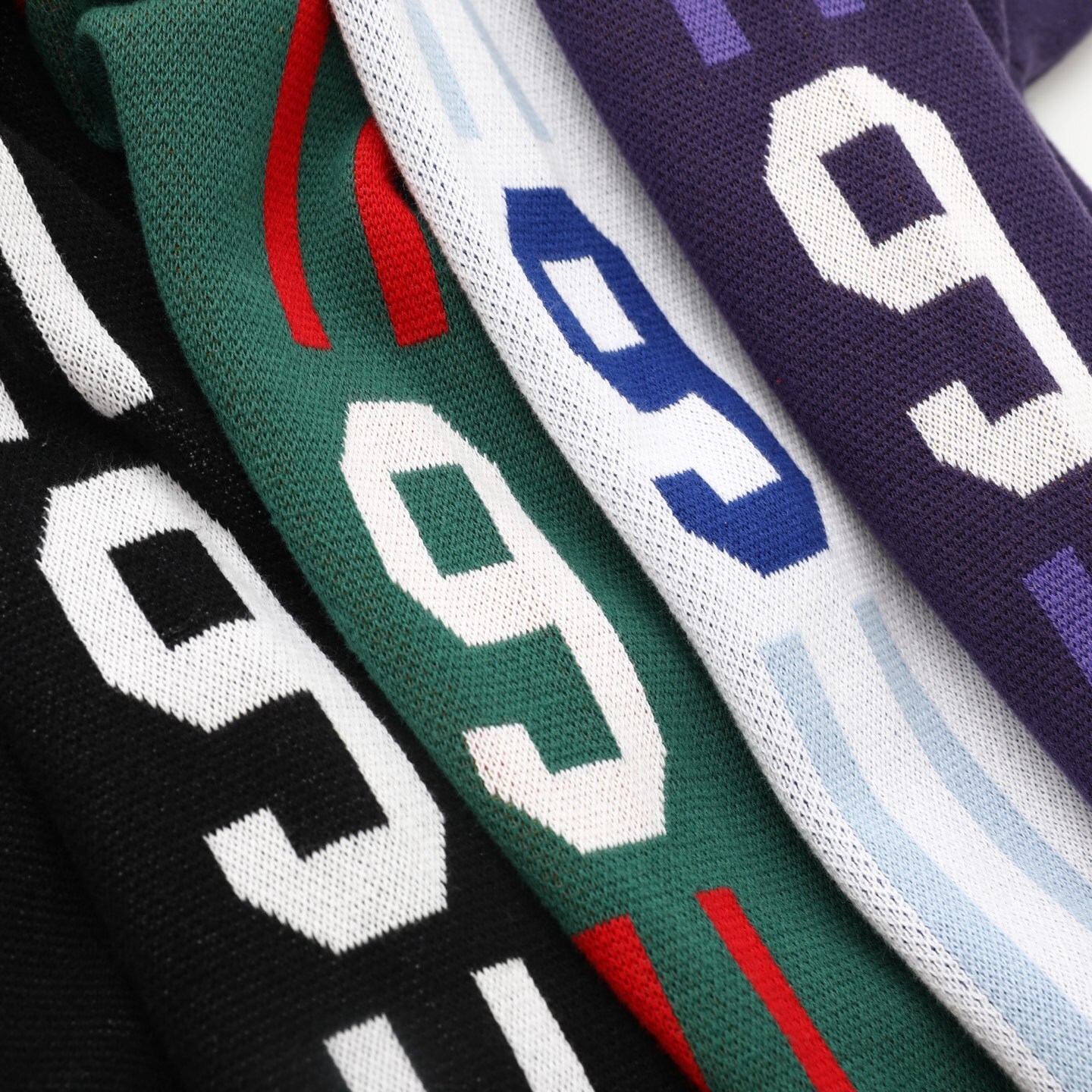 78$ Supreme X UMBRO ZIP UP SWEATER SIZE S-XL 541670 RCY80 gallery