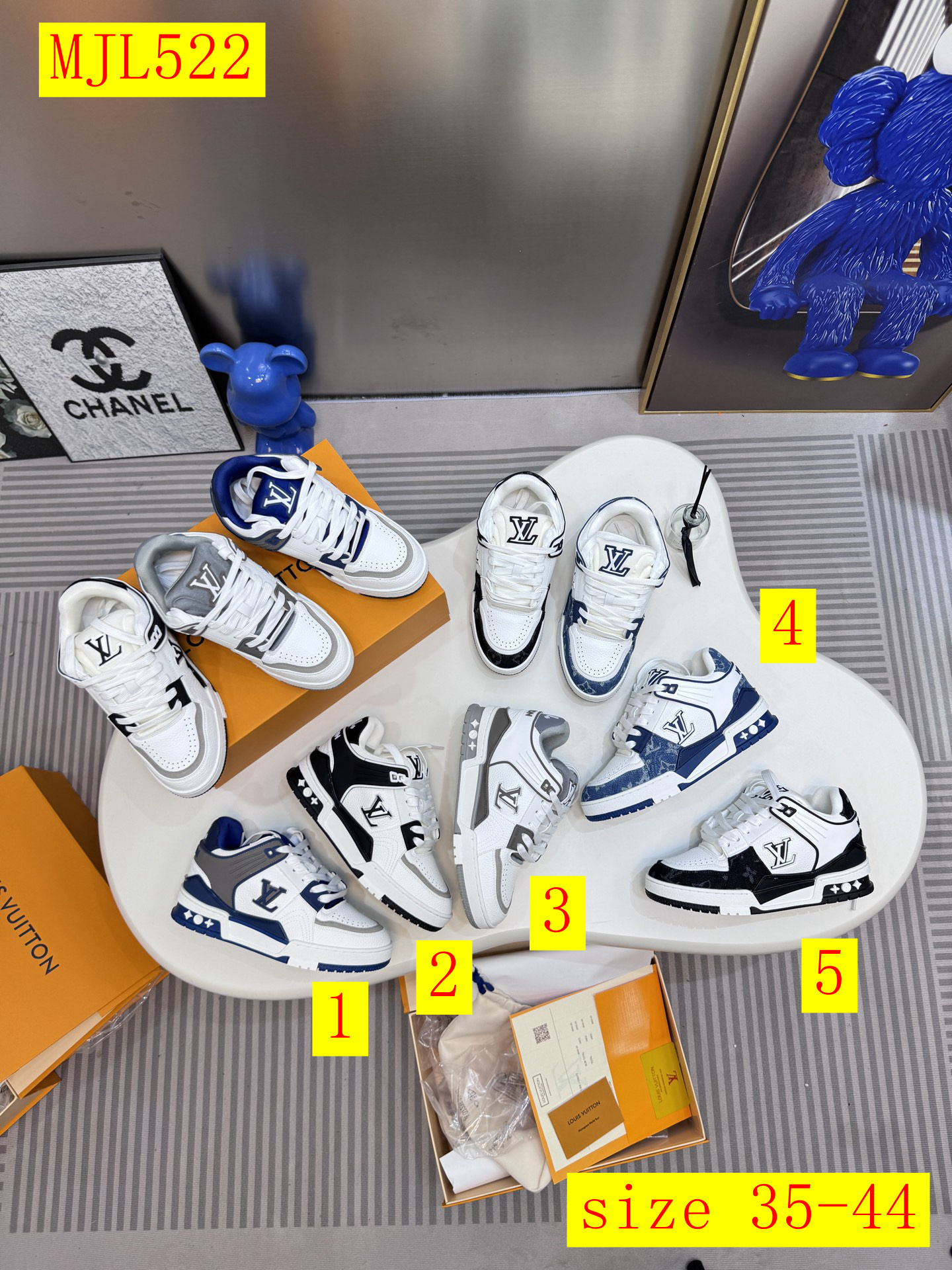 88$ dh LV Footprint Soccer size 35-44 75421058602 MJL522 gallery