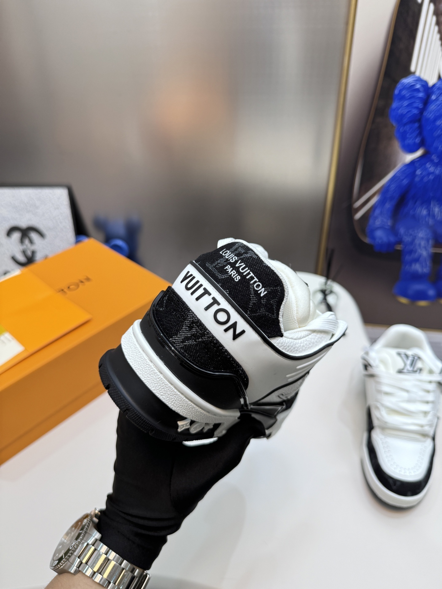 88$ dh LV Footprint Soccer size 35-44 75421058602 MJL522 gallery