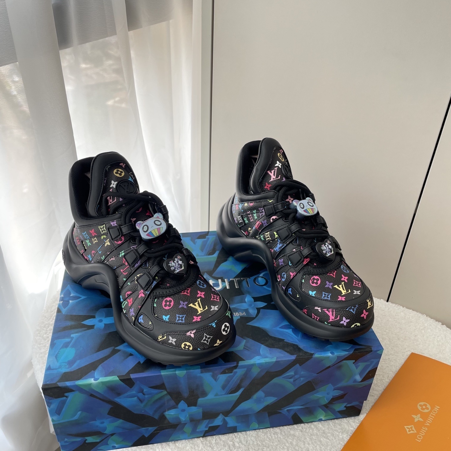 93$ dh Louis Vuitton size 35-41 95684069530 MJL590 gallery