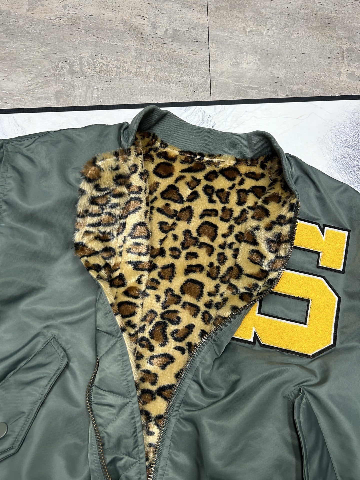 95$ Supreme x GOODENOUGH SS25 WEEK15 Reversible Size S-XL 553870 LNF626 gallery