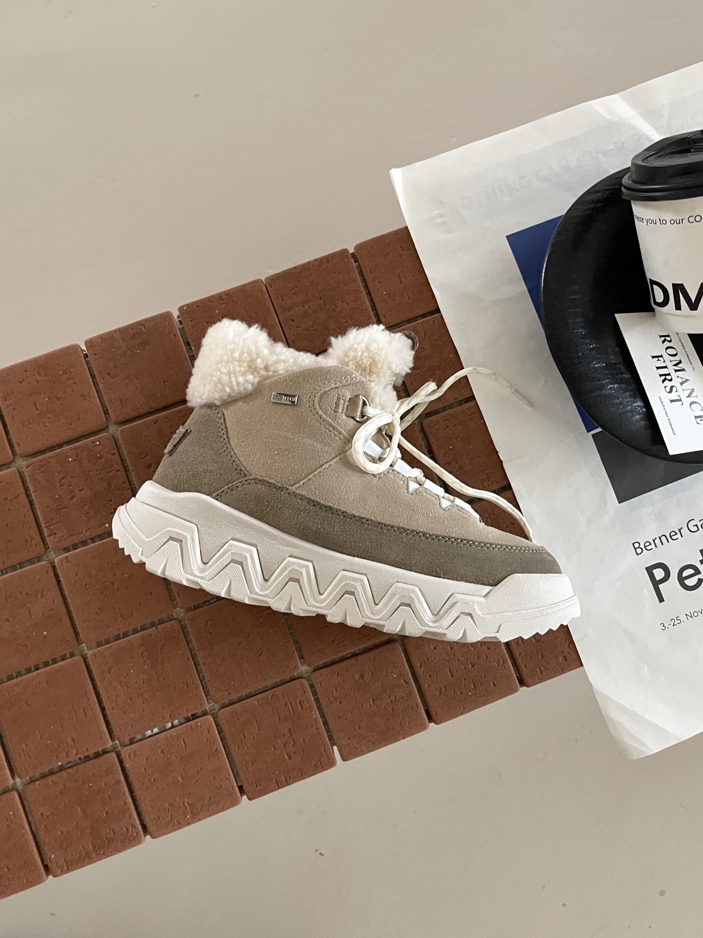 95$ Top Quality UGG Shoes Leather Wool Platform 4cm size 35-44 752690 UG310 gallery