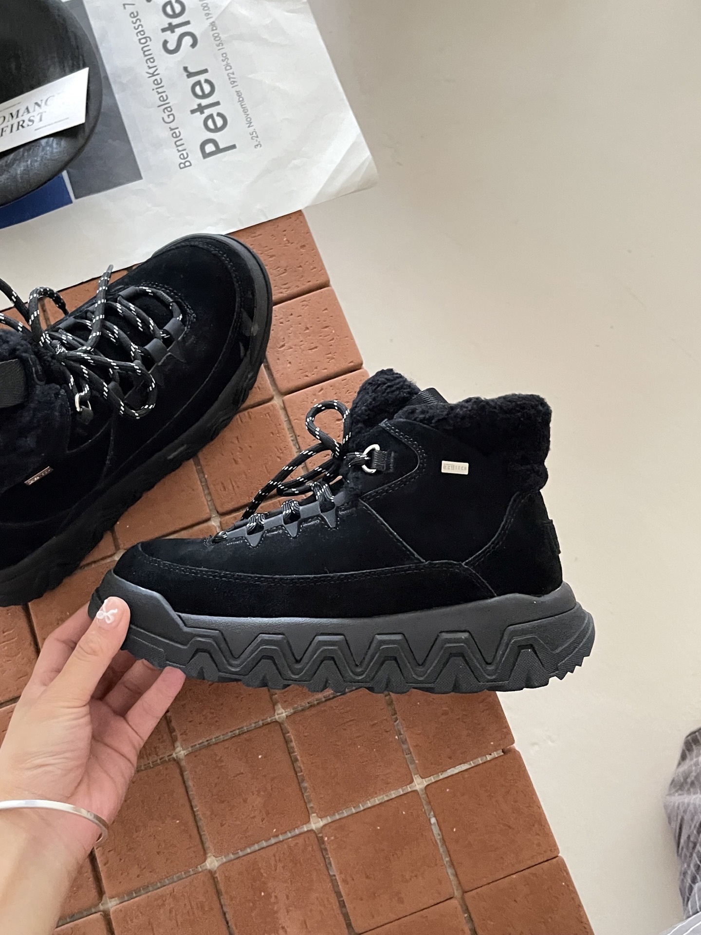 95$ Top Quality UGG Shoes Leather Wool Platform 4cm size 35-44 752690 UG310 gallery