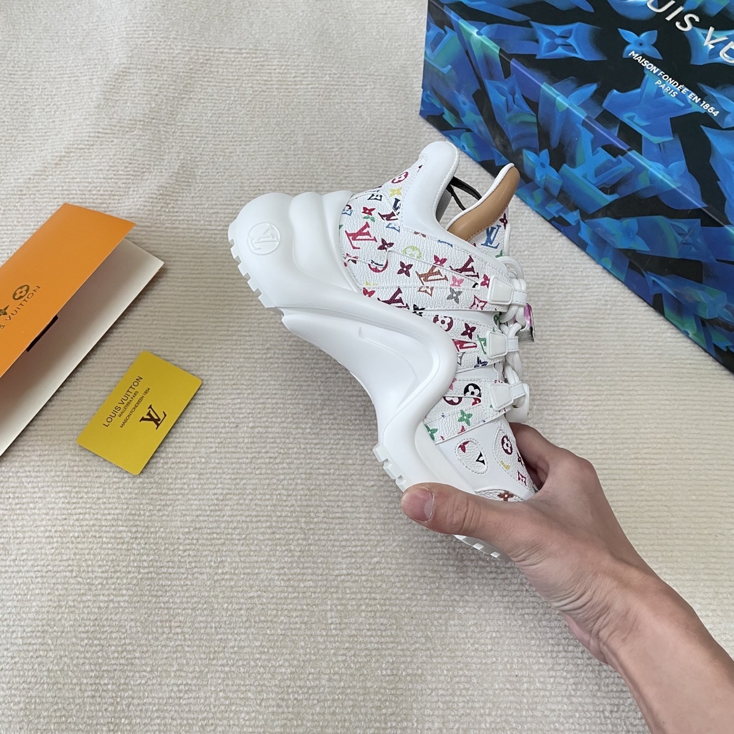 95$ dh Louis Vuitton size 35-41 95681069652 MJL560 gallery