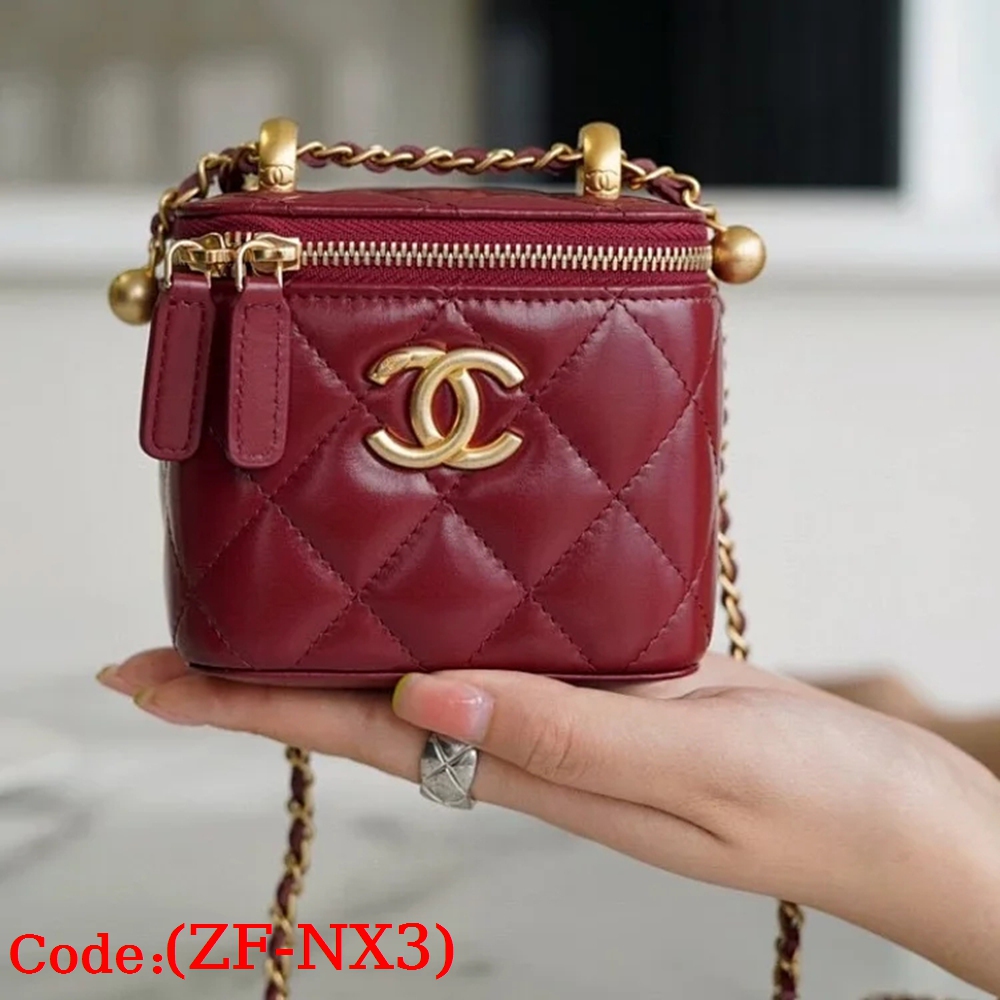 C@HANEL Handbag gallery