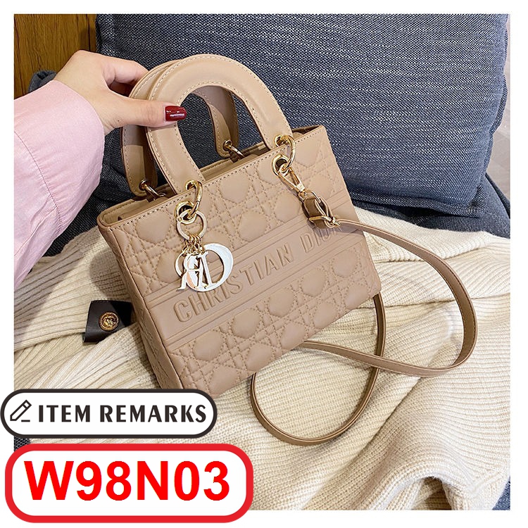 D@ior Medium Lady Bag gallery