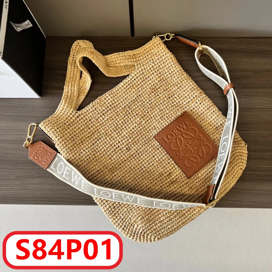 L@OEWE Raffia Shoulder Bag gallery