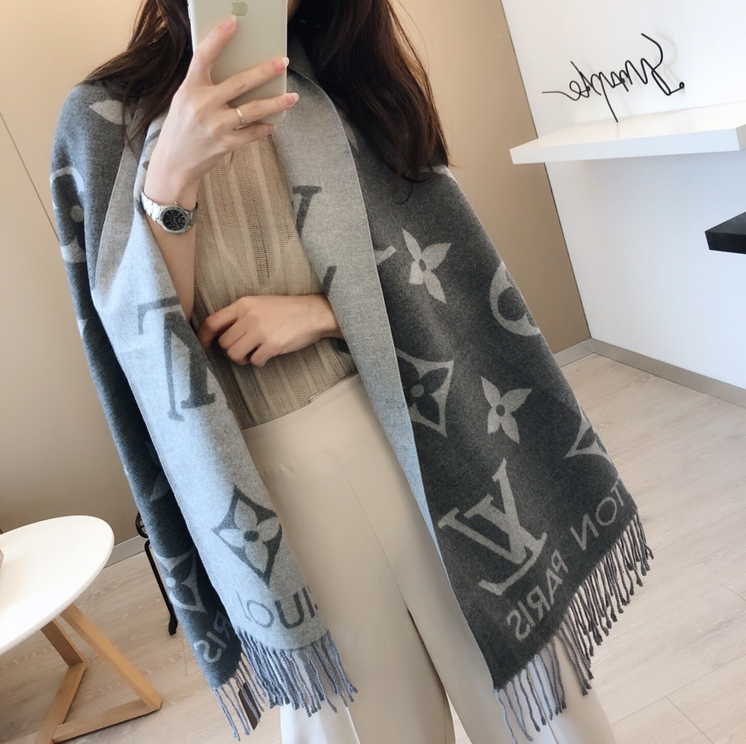 1445-188￥| 28$LV gallery
