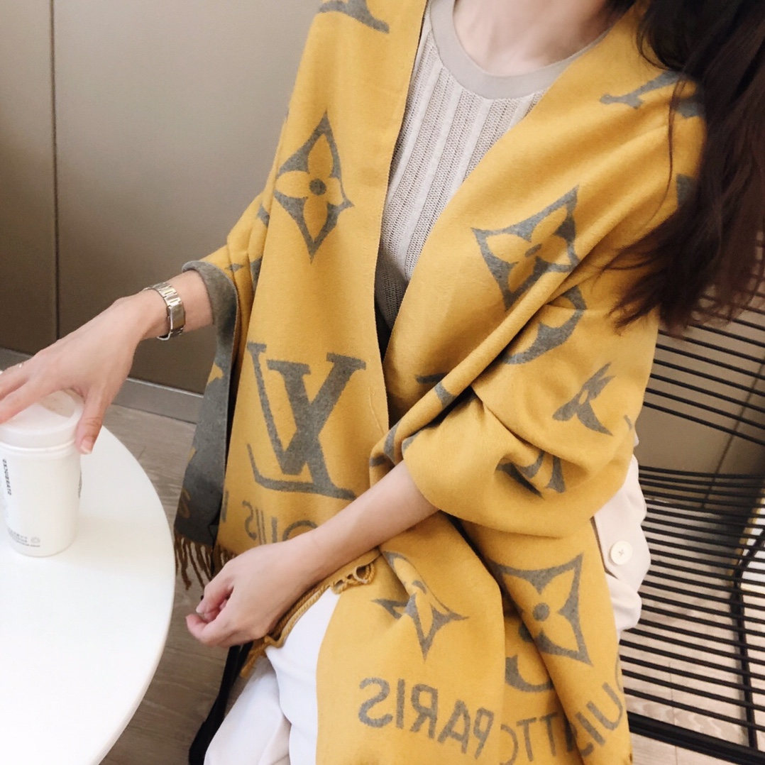 1445-188￥| 28$LV gallery