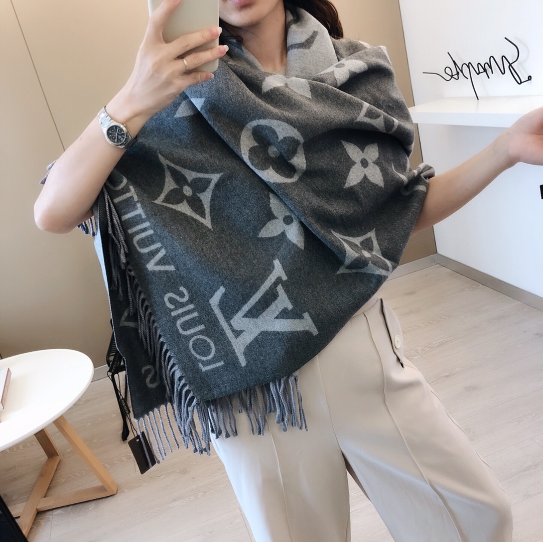 1445-188￥| 28$LV gallery