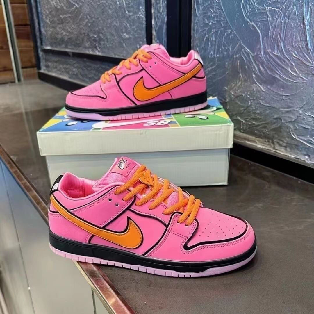 1499-35$nike gallery