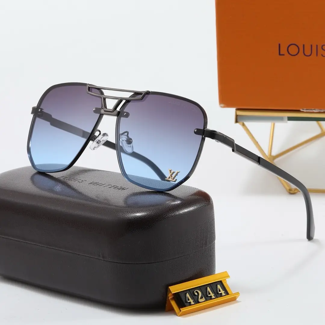 1521-200￥| 28.22$LV gallery