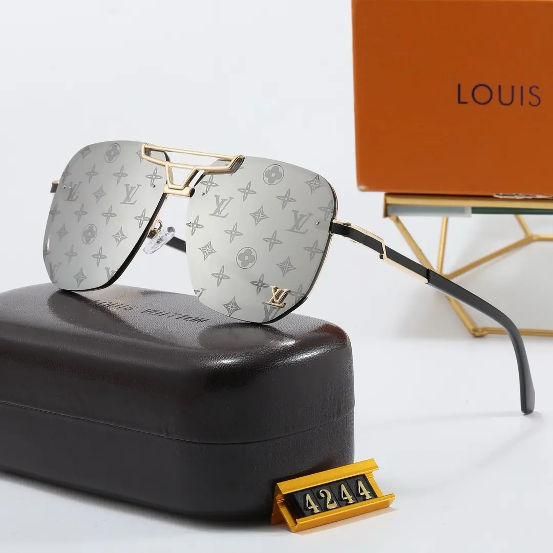 1521-200￥| 28.22$LV gallery