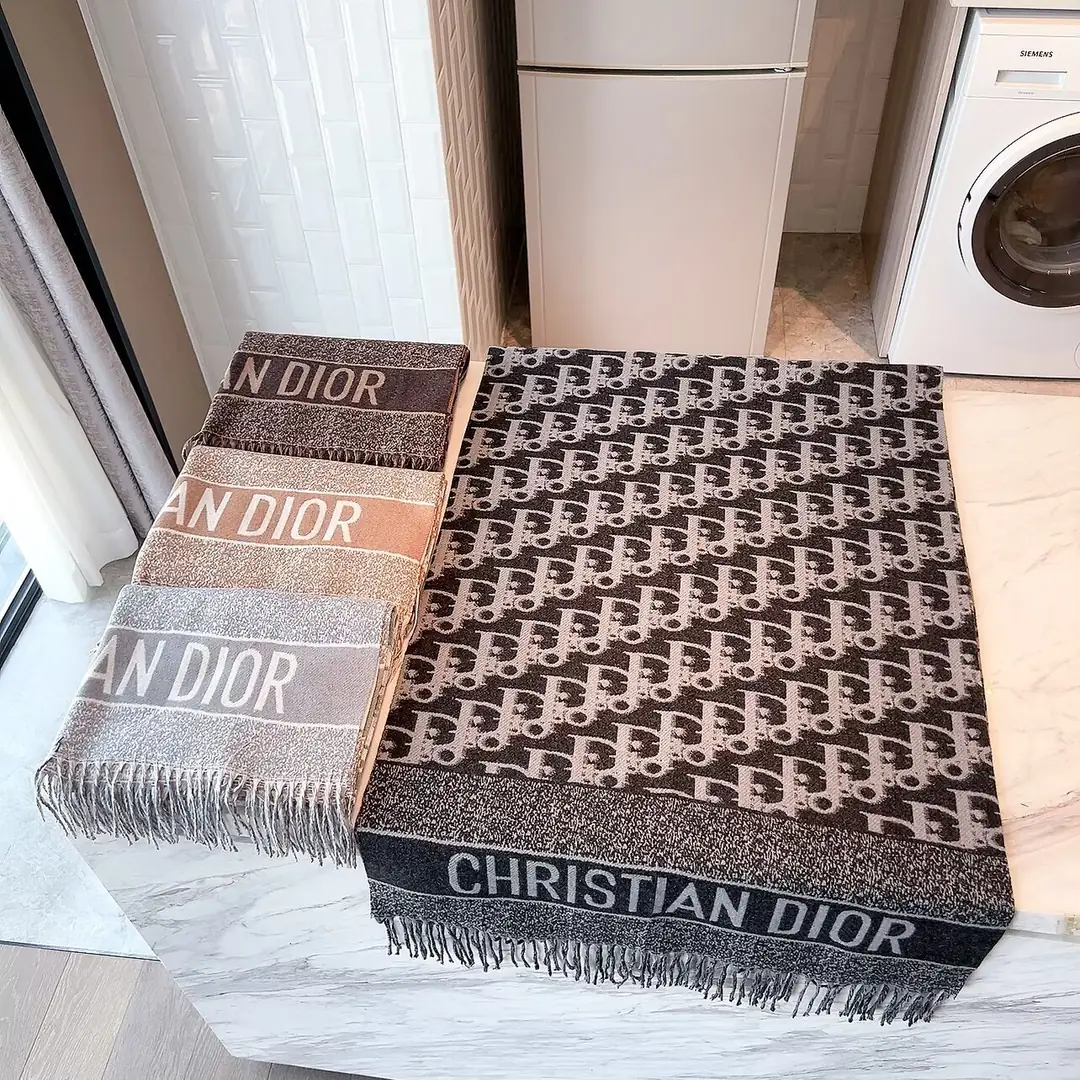 1677-￥| 27.61$DR gallery