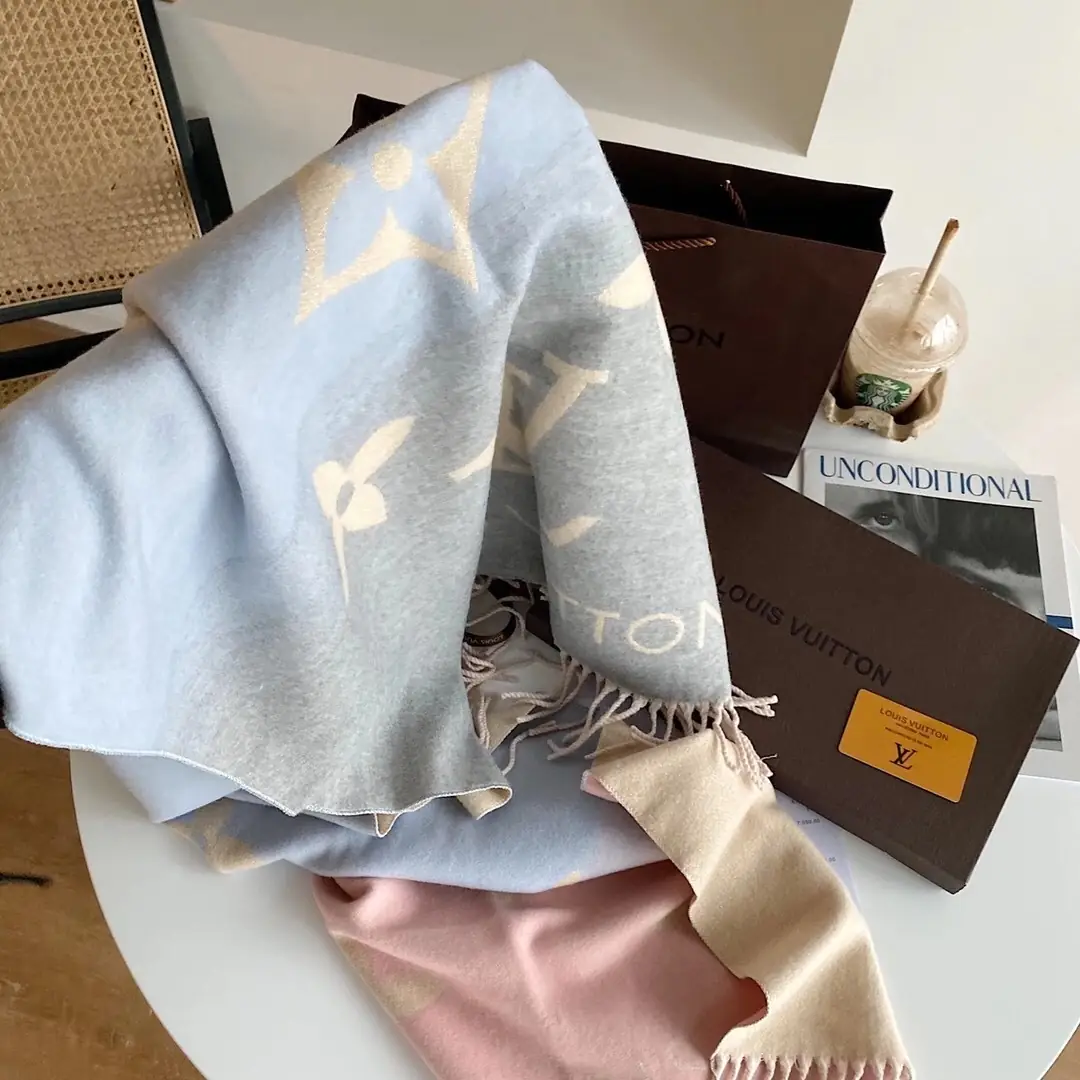 1732-￥| 25.88$LV gallery