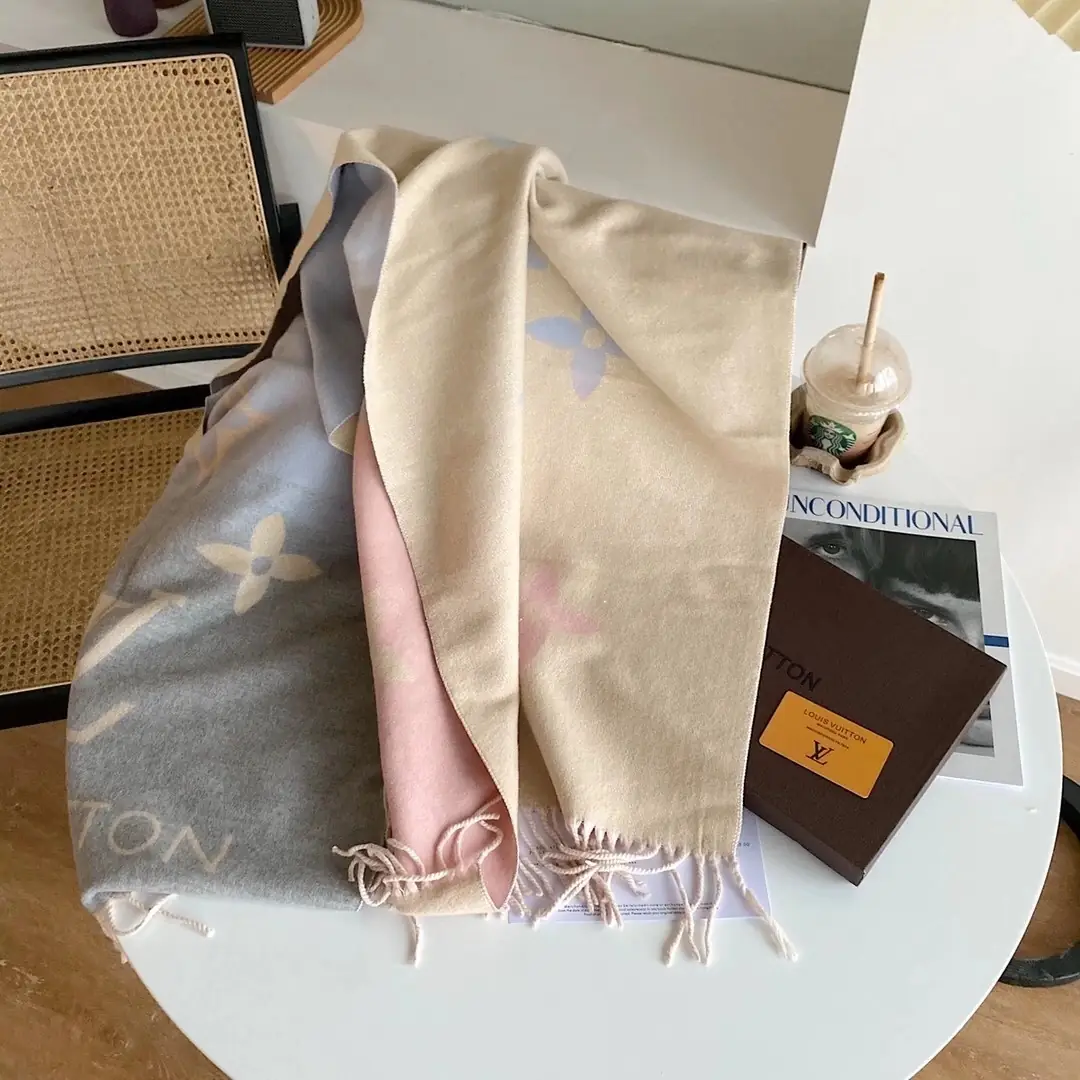 1732-￥| 25.88$LV gallery