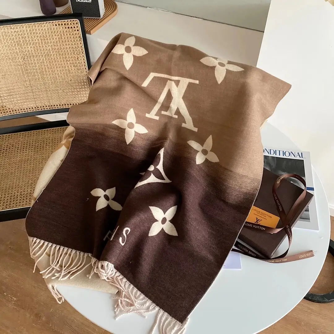 1732-￥| 25.88$LV gallery