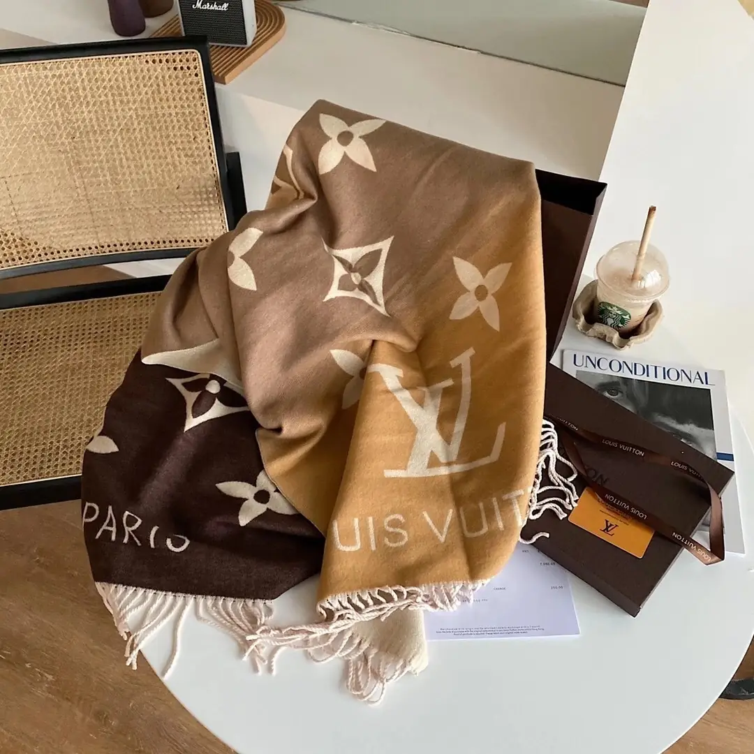 1732-￥| 25.88$LV gallery