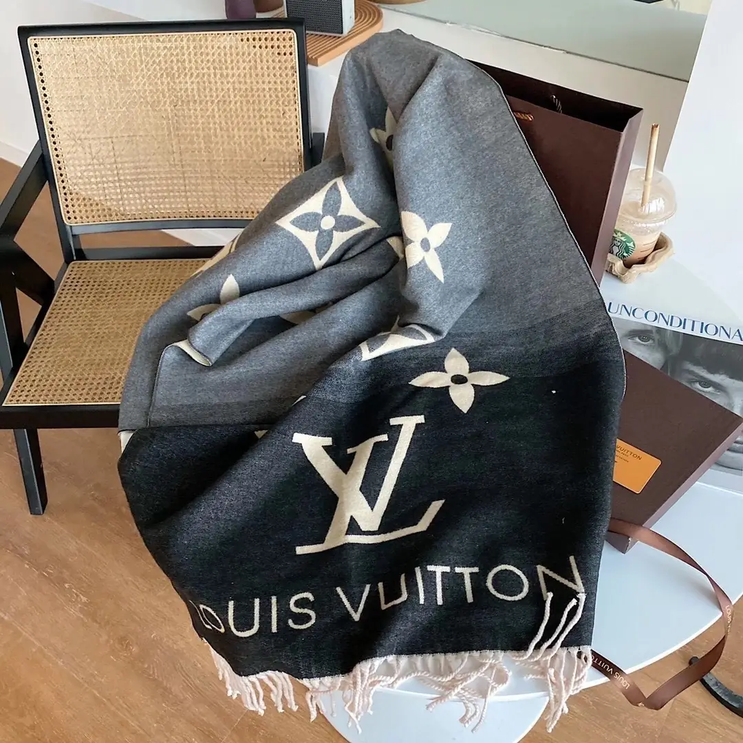 1732-￥| 25.88$LV gallery