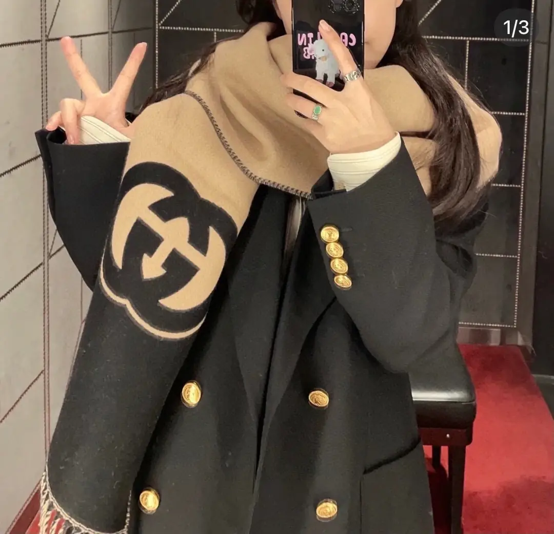 1733-￥| 27.55$Gucci gallery