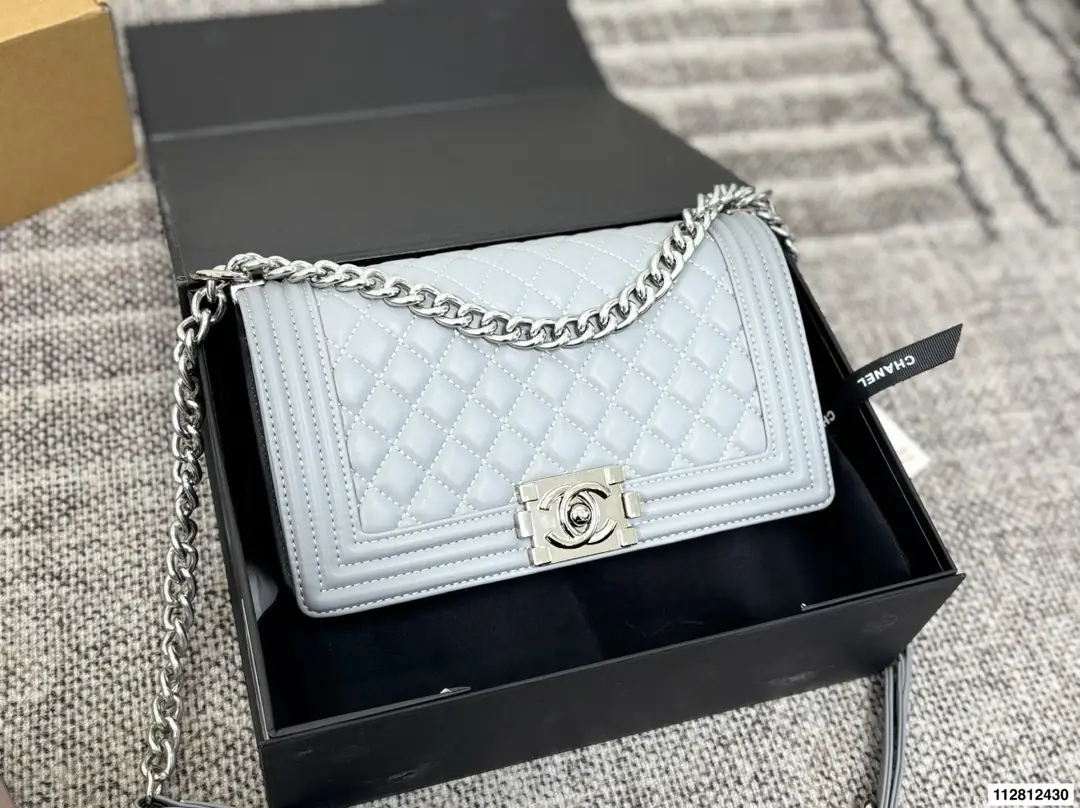 1764-492￥|69.88$CHANEL gallery