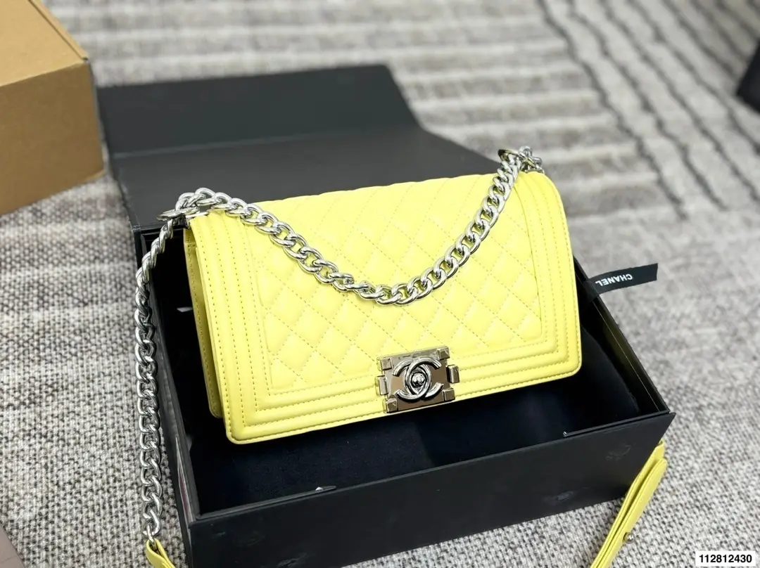 1764-492￥|69.88$CHANEL gallery