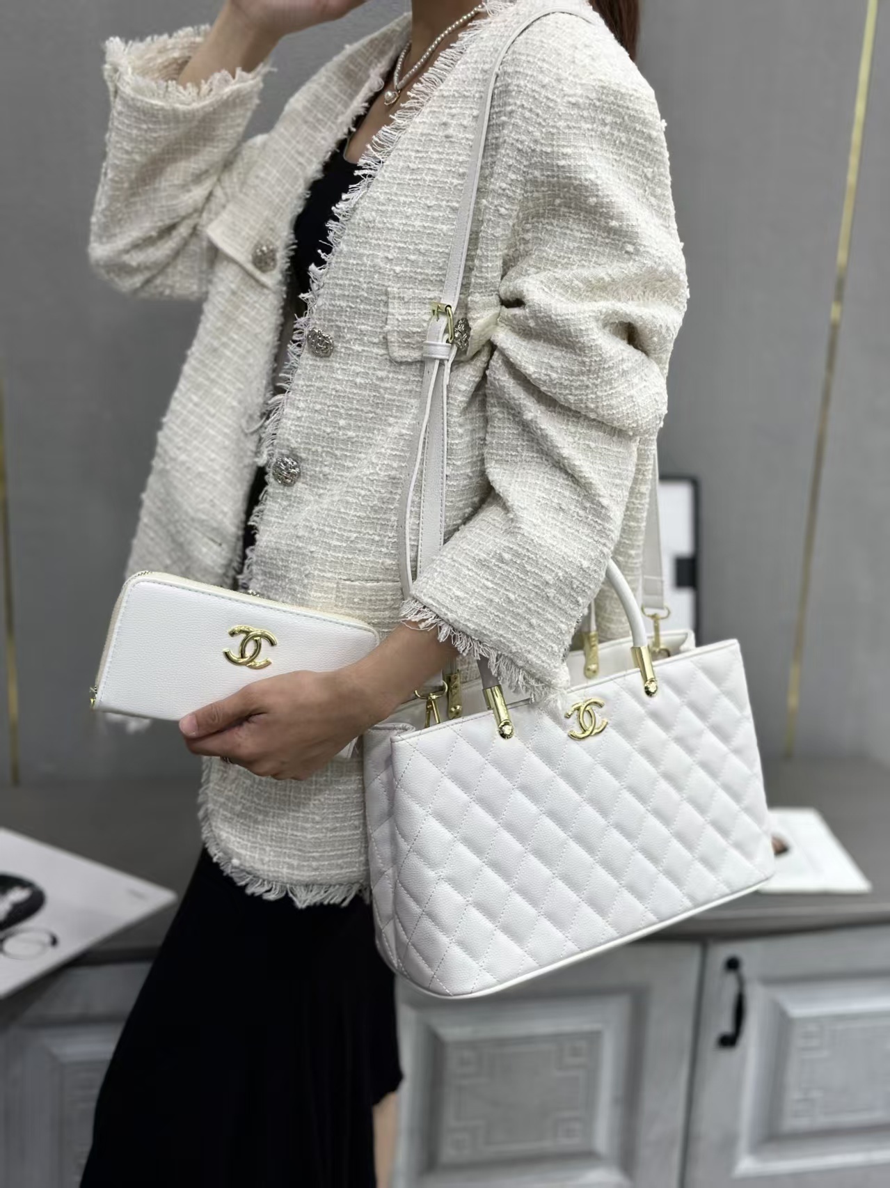 1801-￥| 41.88$CHANEL gallery