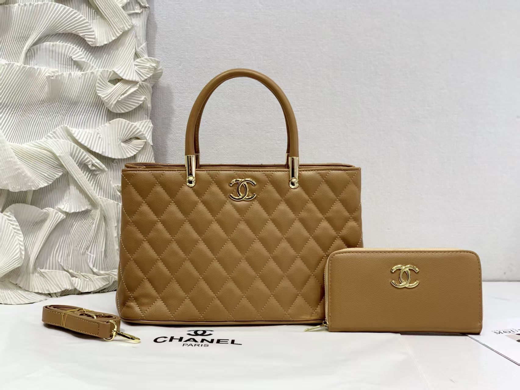 1801-￥| 41.88$CHANEL gallery