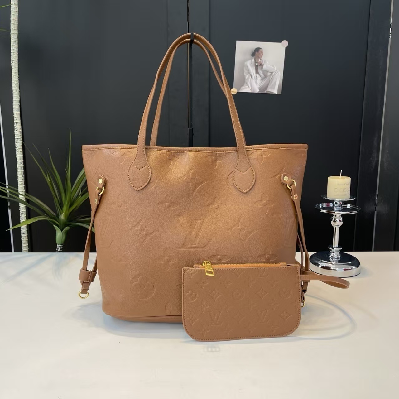 1811-￥| 33.22$LV gallery