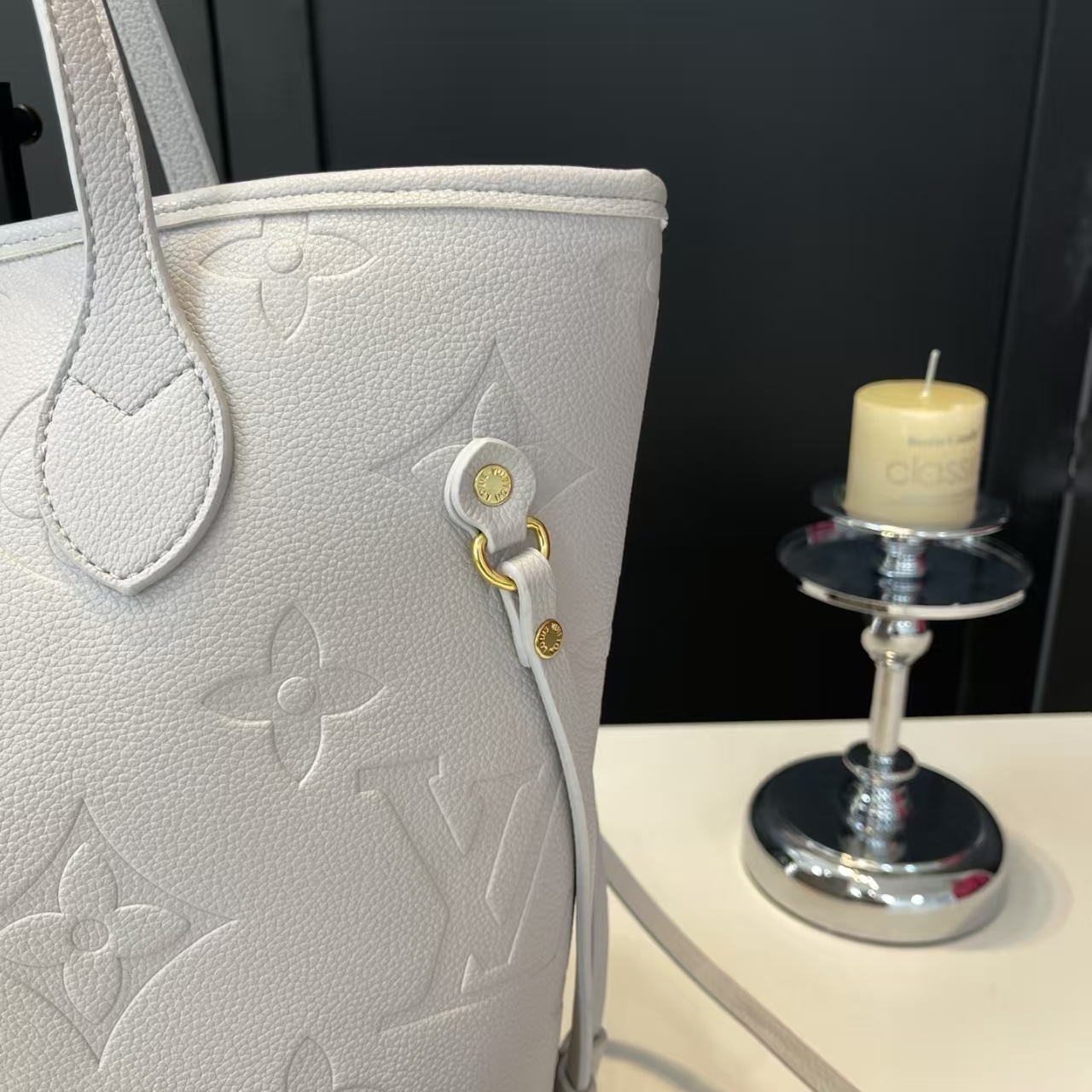 1811-￥| 33.22$LV gallery