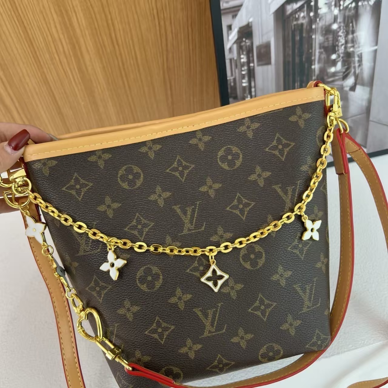 1817-￥| 29.68$LV gallery
