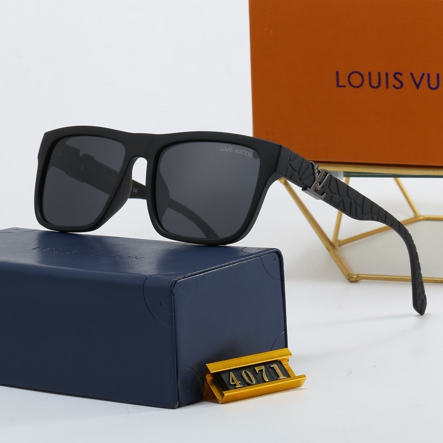 1830-￥| 21.22$LV gallery