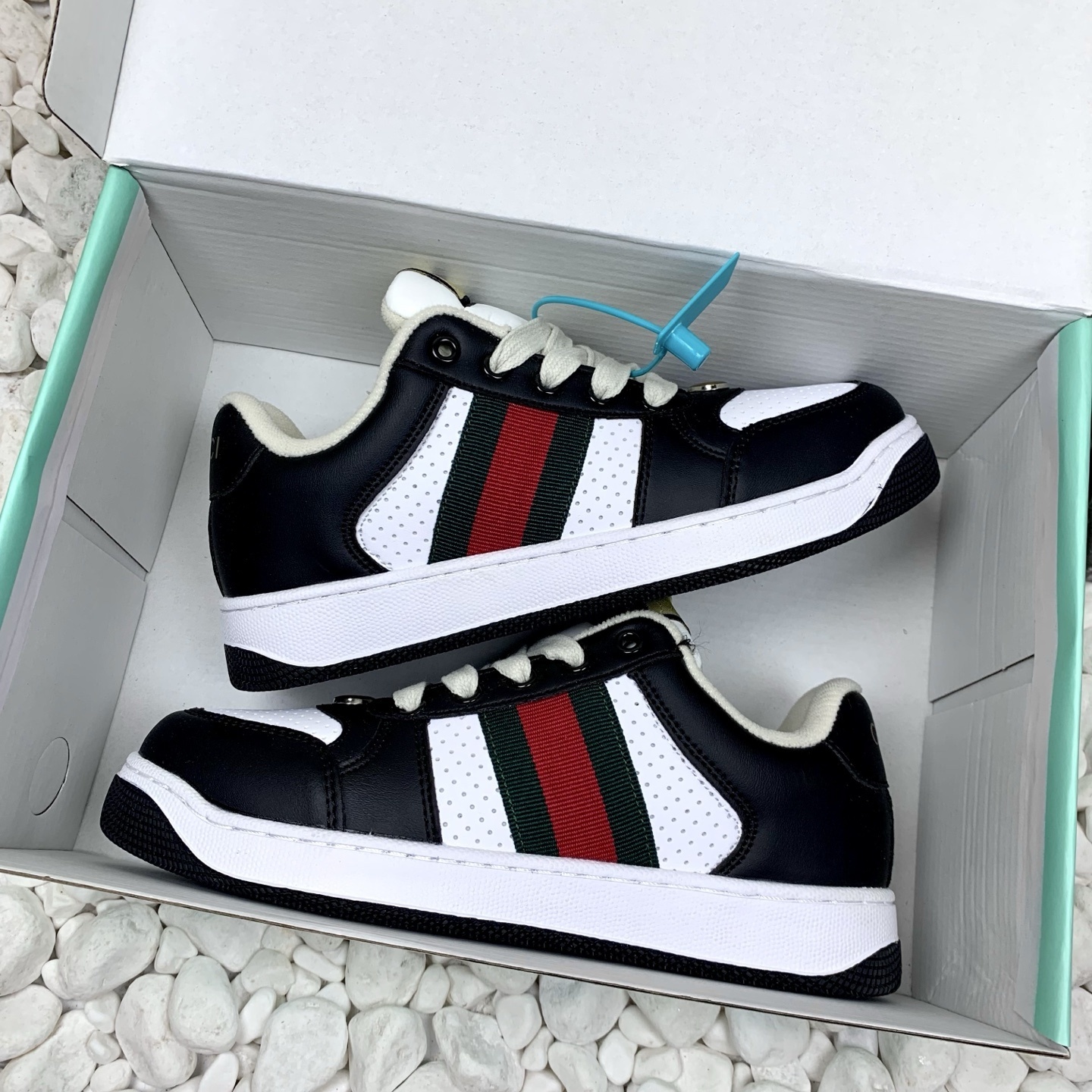 1832-￥| 38.69$Adidas gallery