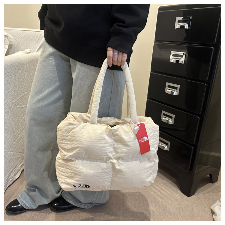 1840-￥| 28.65$TNF gallery