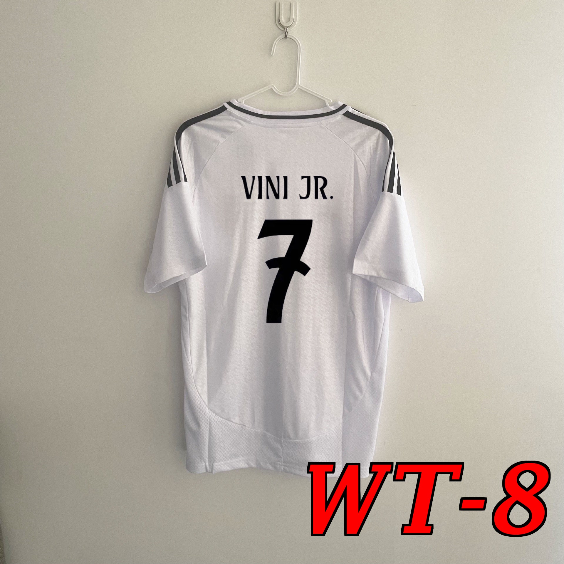 WT1237   $39.99 gallery