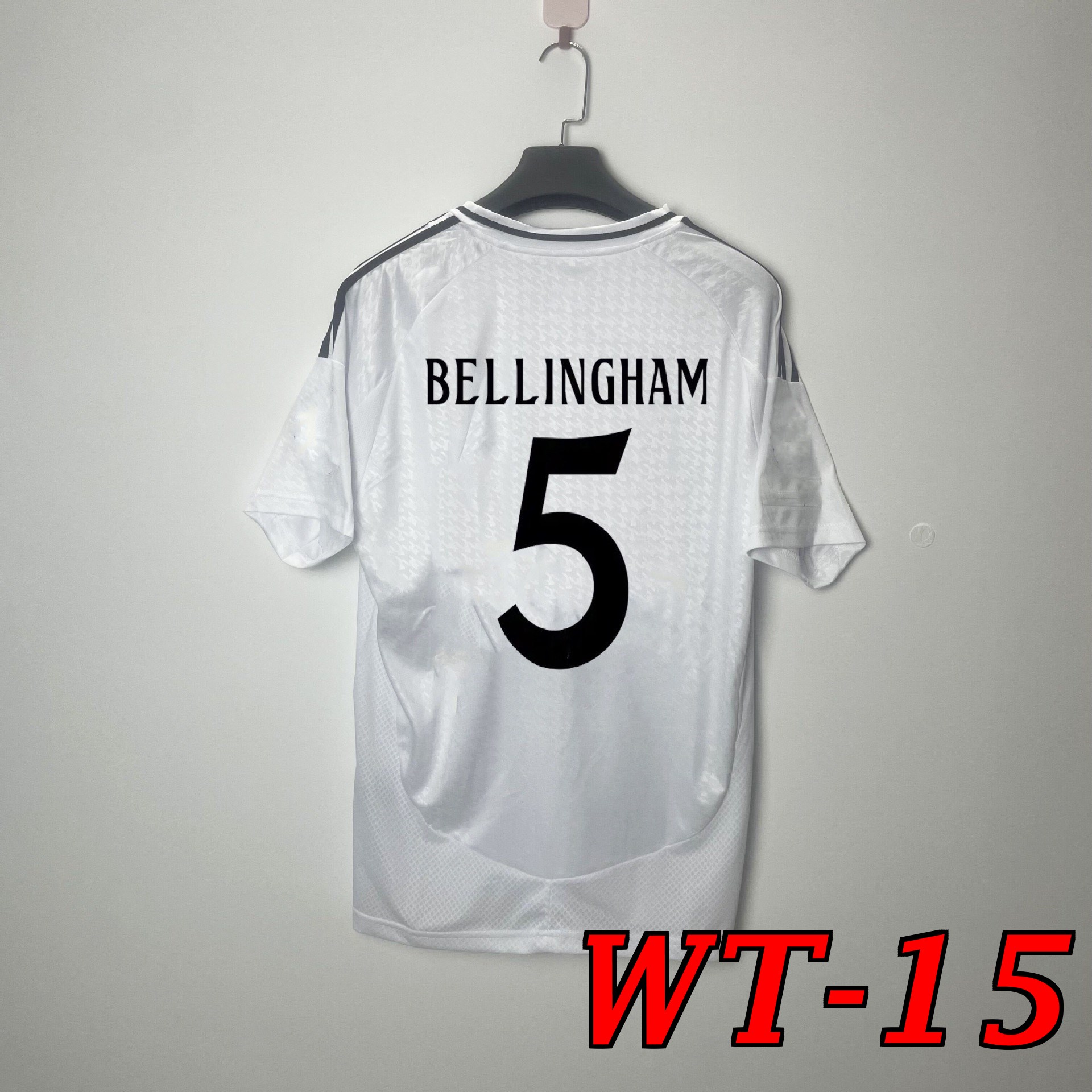 WT1237   $39.99 gallery