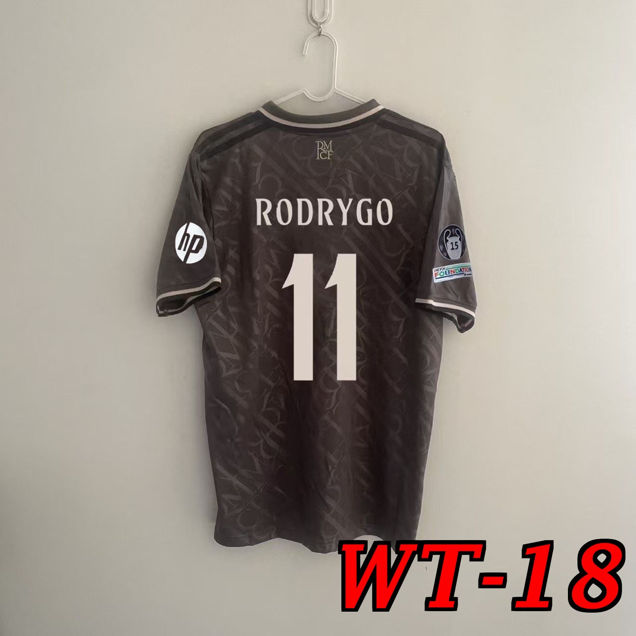 WT1237   $39.99 gallery