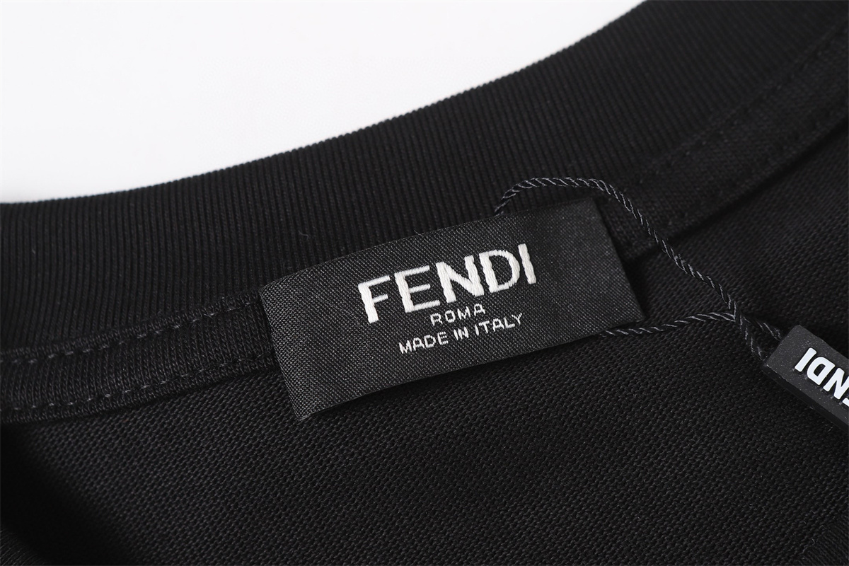 AA103-1-AA103-3   FENDI  708948#T-shirt gallery
