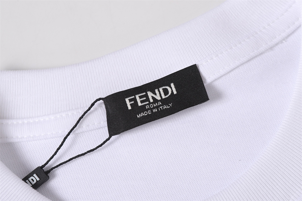 AA103-1-AA103-3   FENDI  708948#T-shirt gallery