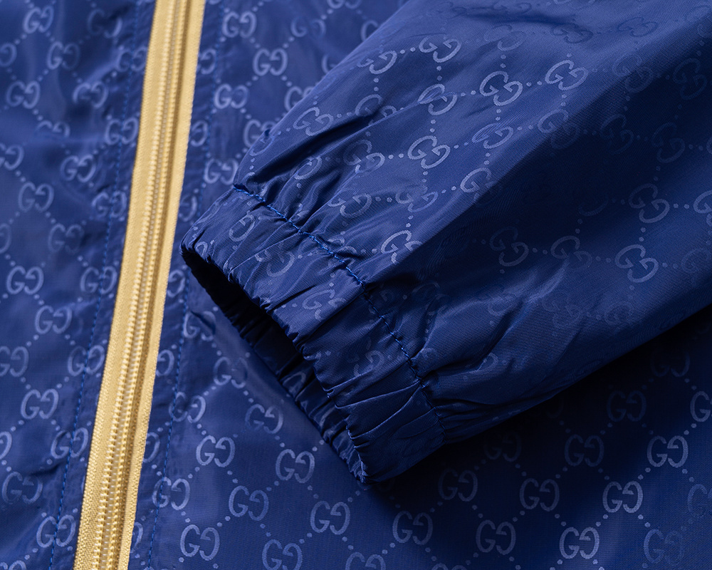 AA73-1  GUCCI    11033026# gallery