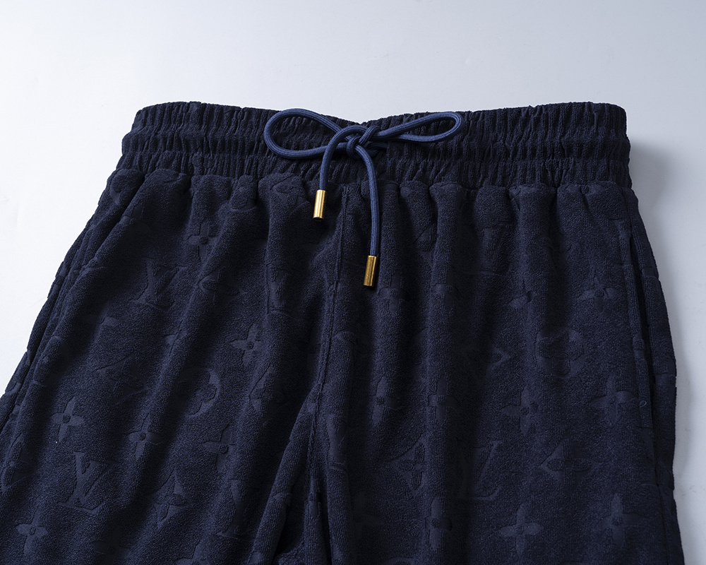 AA81-1-AA81-3   LV   1106635#驴家 gallery