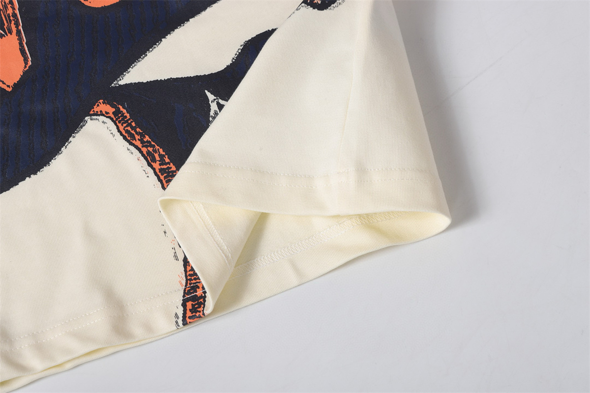 AA98-1-AA98-2  LV  658940# T-shirt gallery