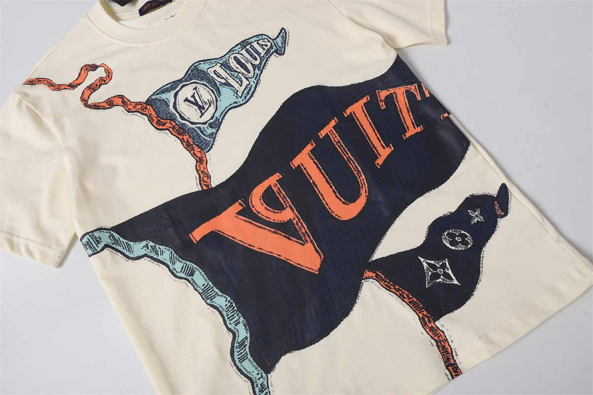 AA98-1-AA98-2  LV  658940# T-shirt gallery