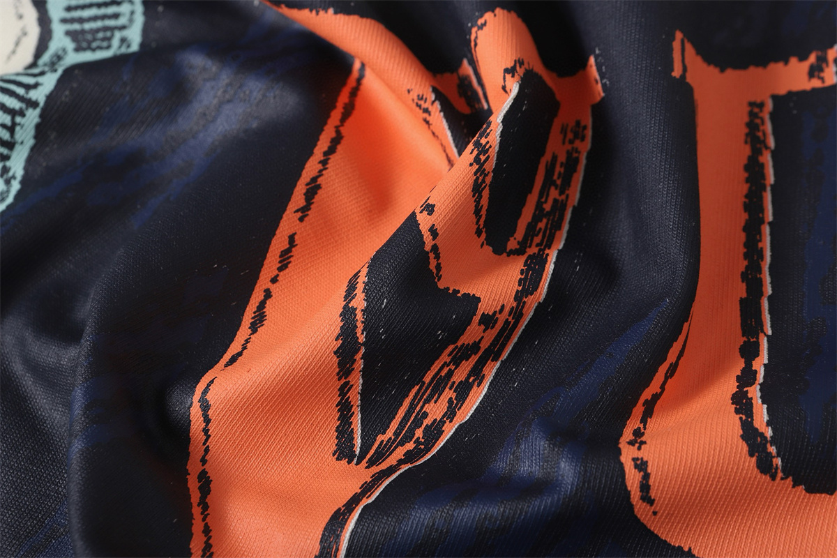 AA98-1-AA98-2  LV  658940# T-shirt gallery