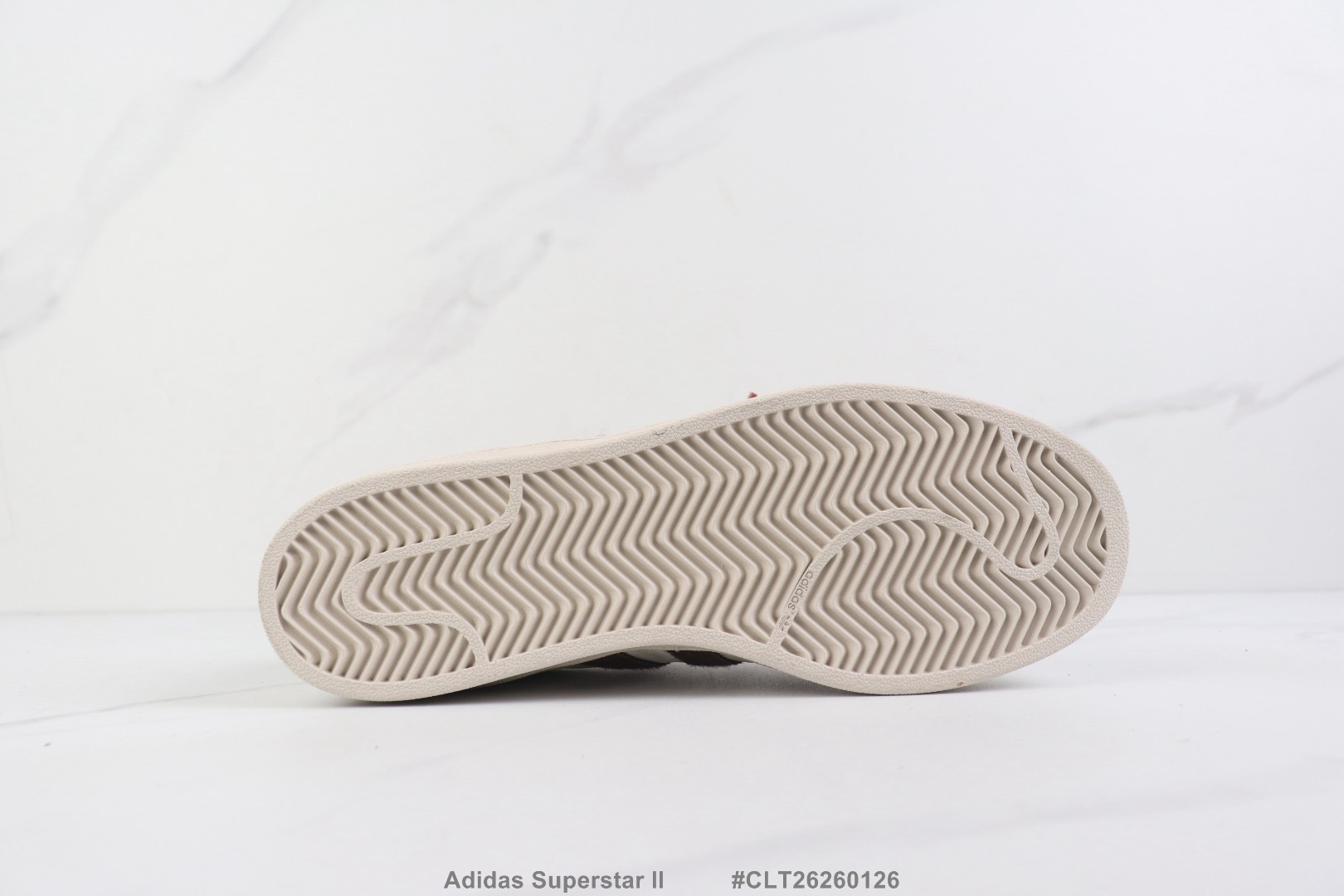 AH3-1  Adidas Superstar gallery