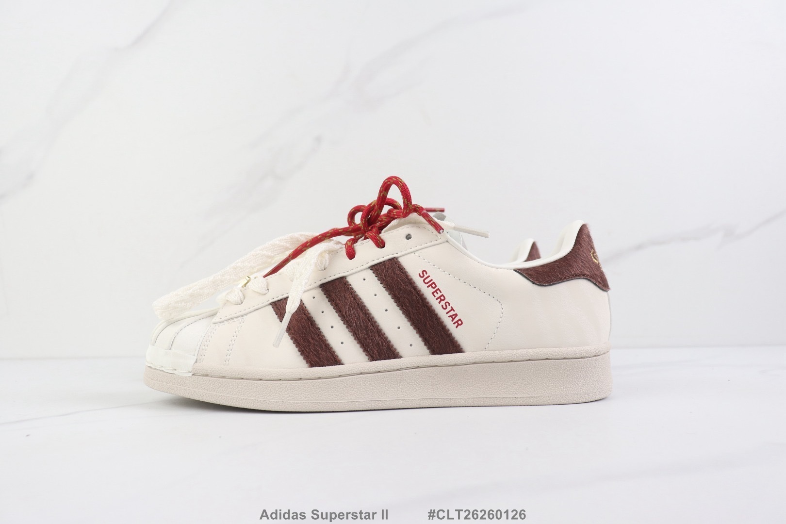AH3-1  Adidas Superstar gallery