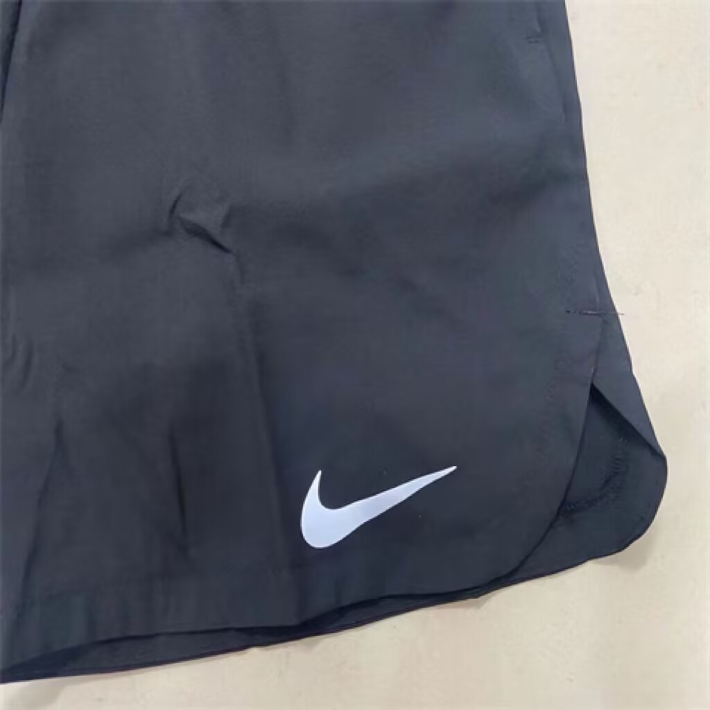 GG70-1-GG70-2  NIKE gallery