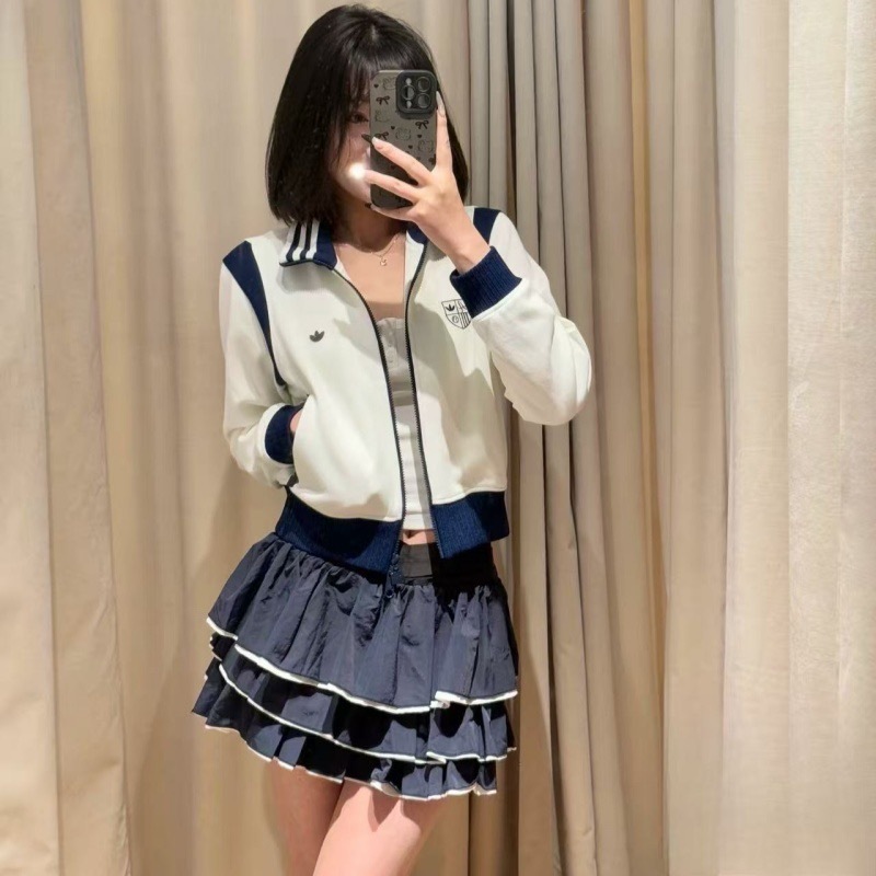 GG74-1    Adidas gallery